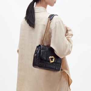 SONGMONT Medium Chocolate Bag - Onyx